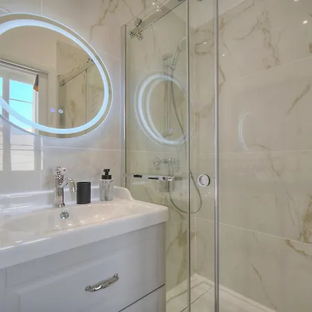 Oasis Du Sud 4 Beds And 4 Baths 10 Min From Palais Cannes