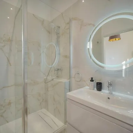 Casa vacanze Oasis Du Sud 4 Beds And 4 Baths 10 Min From Palais *